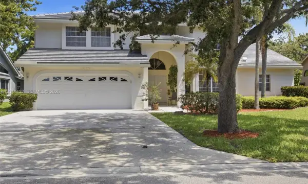 10431 NW 48th Manor, Coral Springs, FL 33076