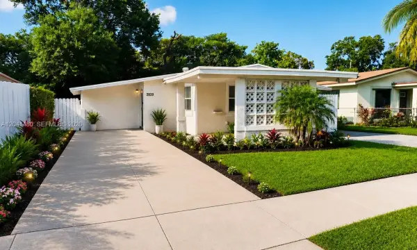 2820 NW 14th Court, Fort Lauderdale, FL 33311