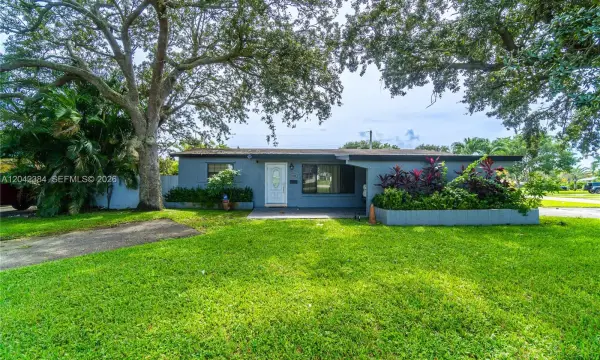 3338 Taft Street, Hollywood, FL 33021