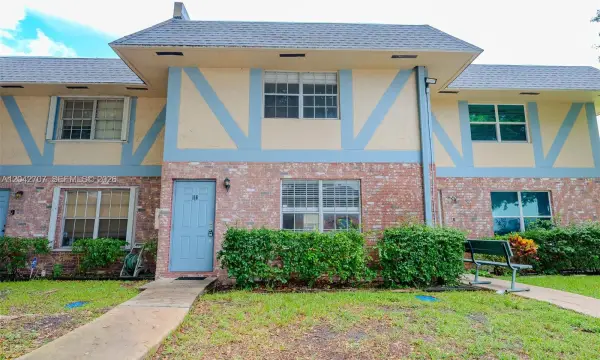 7501 Kimberly Boulevard 116, North Lauderdale, FL 33068