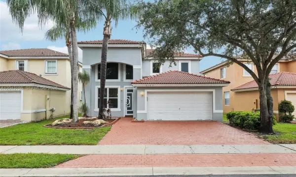 2162 NW 77th Terrace, Pembroke Pines, FL 33024