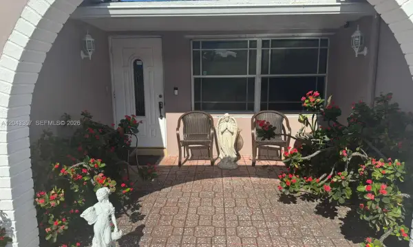 9451 NW 20th Place, Sunrise, FL 33322