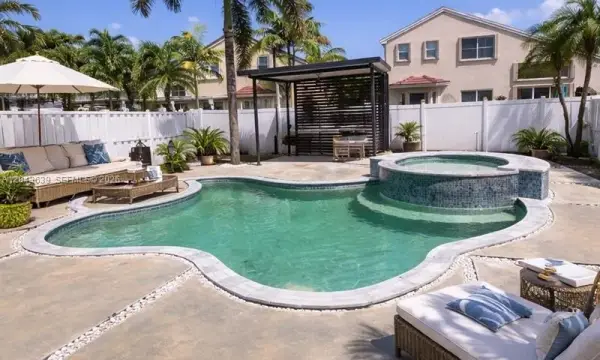19227 NW 22nd Street, Pembroke Pines, FL 33029