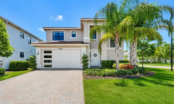 7349 Stella Lane, Lake Worth, FL 33463