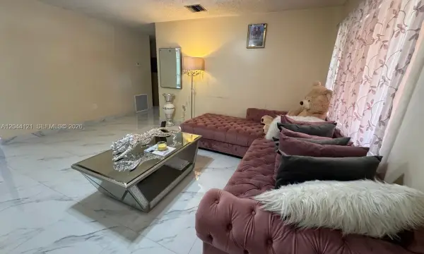 5923 Fillmore Street, Hollywood, FL 33021