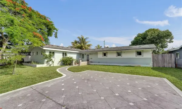 4311 Hayes Street, Hollywood, FL 33021