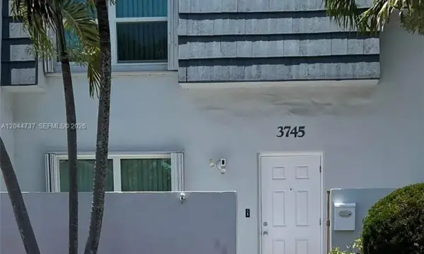 3745 SW 59th Avenue 124, Davie, FL 33314