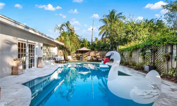 1600 SW 10th Street, Fort Lauderdale, FL 33312
