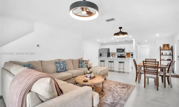 4226 Bent River Road, Lake Worth, FL 33467