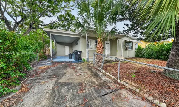 914 N K Street, Lake Worth, FL 33460