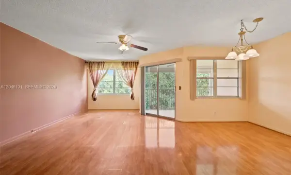 500 SW 130th Terrace 403a, Pembroke Pines, FL 33027