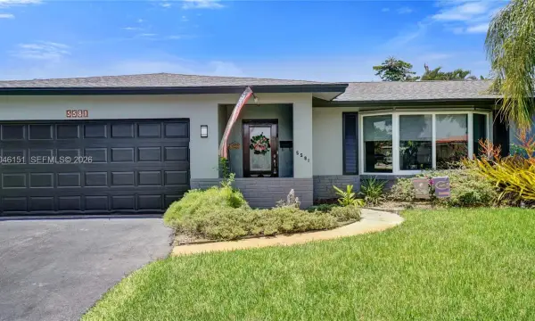 5581 SW 7th Street, Plantation, FL 33317
