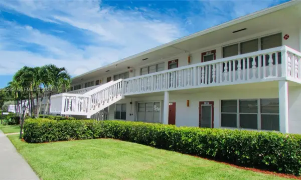 389 Tilford R 389, Deerfield Beach, FL 33442