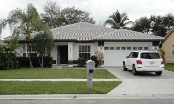 2444 Stonegate Drive, Wellington, FL 33414