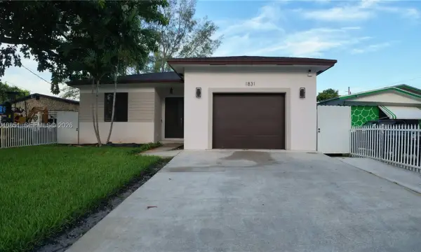1831 SW 48th Avenue, West Park, FL 33023
