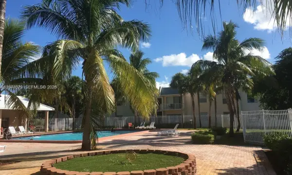 411 Executive Center Drive, Unit 203, West Palm Beach, FL, 33401