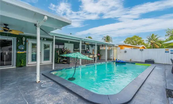 7630 Plantation Boulevard, Miramar, FL 33023