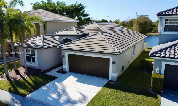 2754 SW 183rd Avenue, Miramar, FL 33029