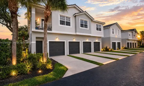 3107 Grandiflora Drive, Greenacres, FL 33467