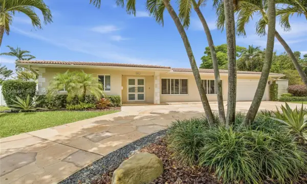 621 NW 74th Avenue, Plantation, FL 33317