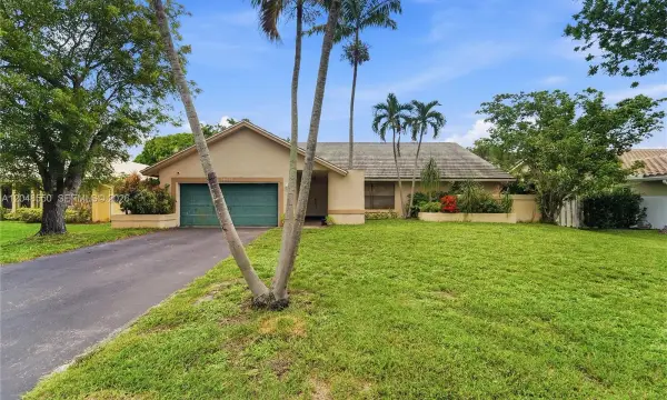 10623 NW 7th Place, Coral Springs, FL 33071