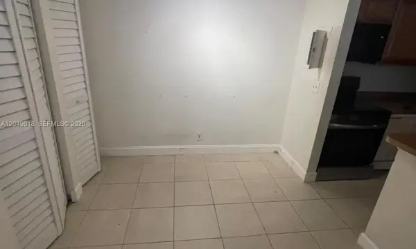 10773 Cleary Boulevard 103, Plantation, FL 33324