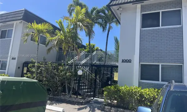 1000 SE 15th Street 205, Fort Lauderdale, FL 33316
