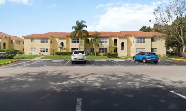 12760 Vista 724, Sunrise, FL 33325