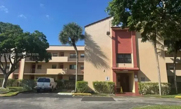 3396 Foxcroft Road 210, Miramar, FL 33025