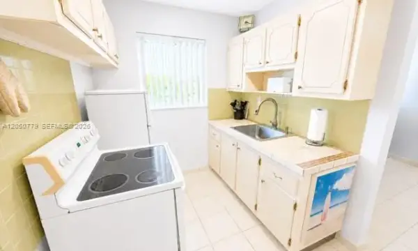 2145 Pierce Street 416, Hollywood, FL 33020