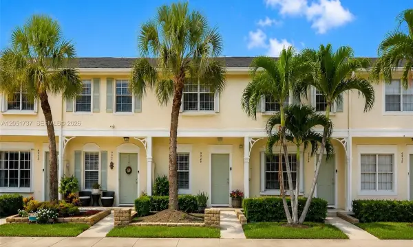 9928 NW 57th Manor, Coral Springs, FL 33076