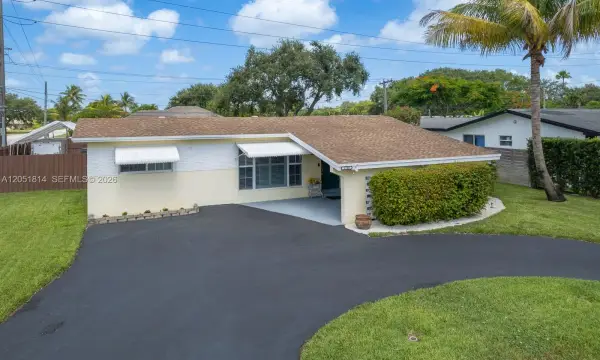 1700 N Park Road, Hollywood, FL 33021