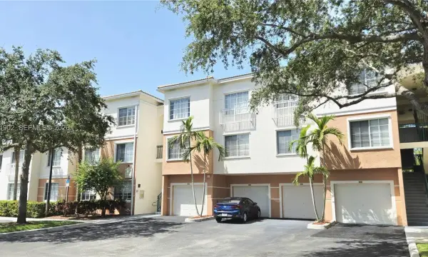 1307 E Myrtlewood Circle E 1307, Palm Beach Gardens, FL 33418