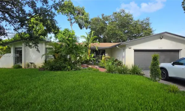1670 SW 139th Avenue, Davie, FL 33325