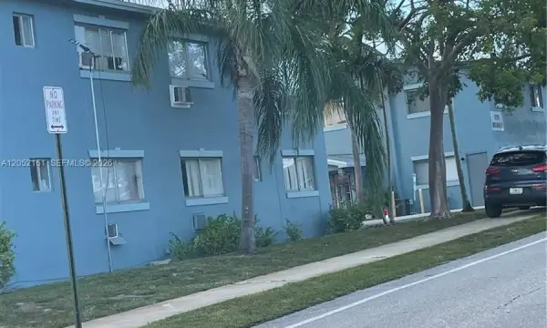 1829 N A Street 25, Lake Worth, FL 33460