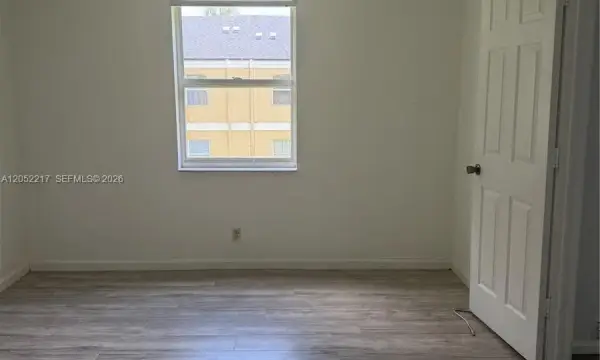 2451 NW 56th Avenue 1205, Lauderhill, FL 33313