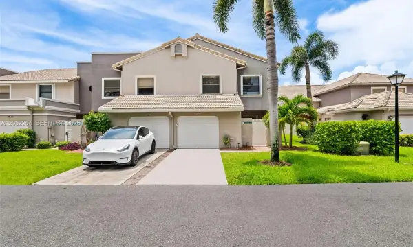 5285 Monterey Circle I-(60), Delray Beach, FL 33484