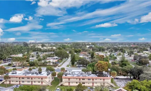 3777 NW 78th Avenue 10b, Davie, FL 33024