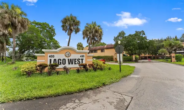 430 Commodore Drive 310, Plantation, FL 33325