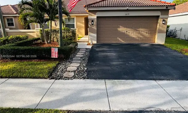 1879 Andromeda Lane, Weston, FL 33327