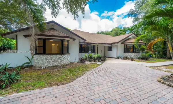 18180 SW 66th Street, Southwest Ranches, FL 33331