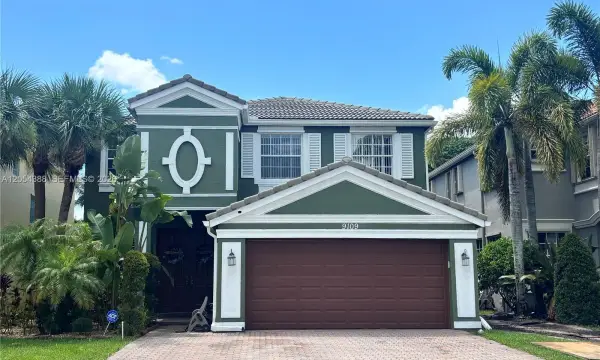 9109 Dupont Place, Wellington, FL 33414