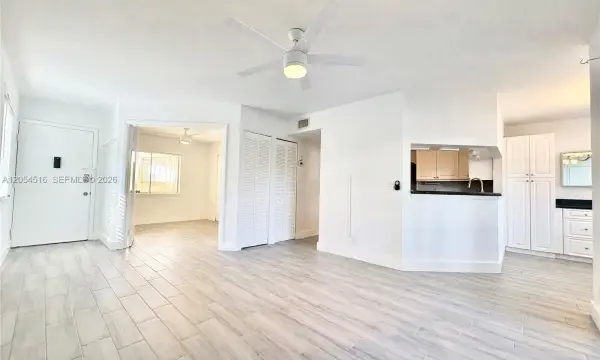 6508 Chasewood Drive A, Jupiter, FL 33458