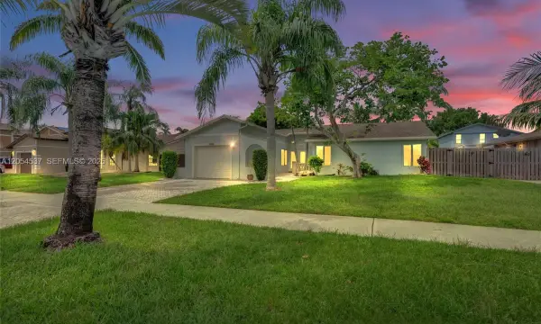 3946 NW 1st Drive, Deerfield Beach, FL 33442