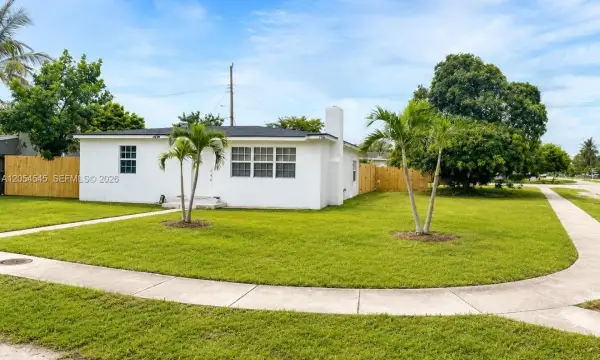 646 Aspen Road, West Palm Beach, FL 33409
