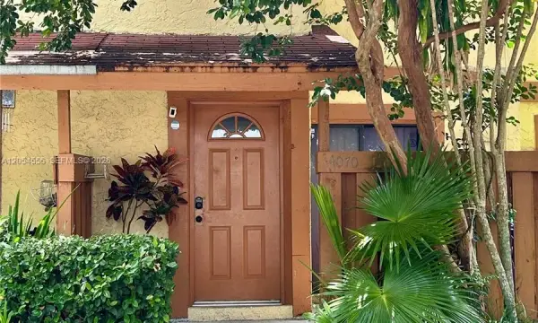 4070 Sierra Terrace, Sunrise, FL 33351