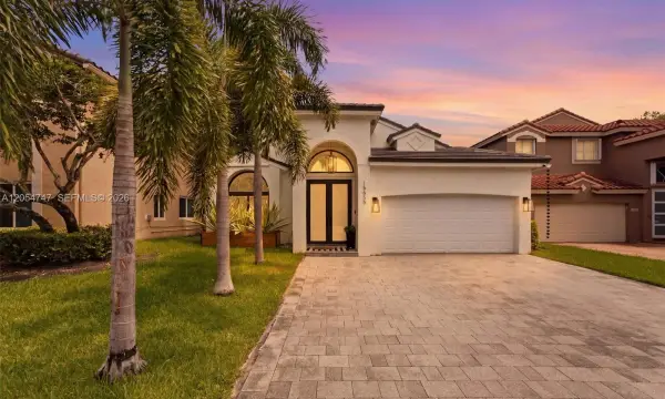 15645 SW 16th Court, Pembroke Pines, FL 33027