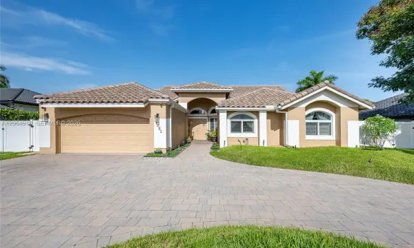 1551 SW 52nd Terrace, Plantation, FL 33317