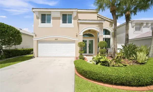 1457 NW 159th Lane, Pembroke Pines, FL 33028