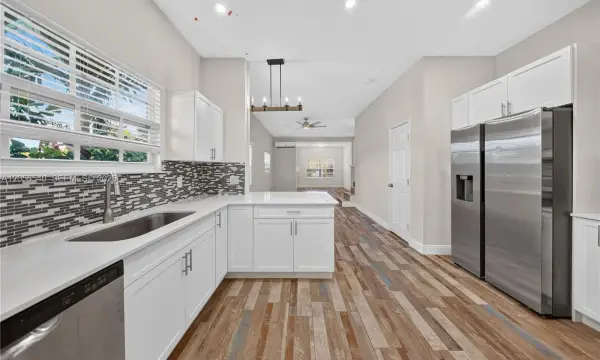 331 NW 1st Avenue, Boynton Beach, FL 33435